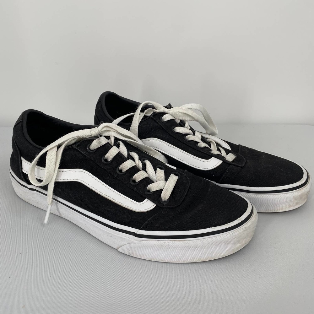 Vans Black & White Old Skool Skate Sneakers Size 8.5